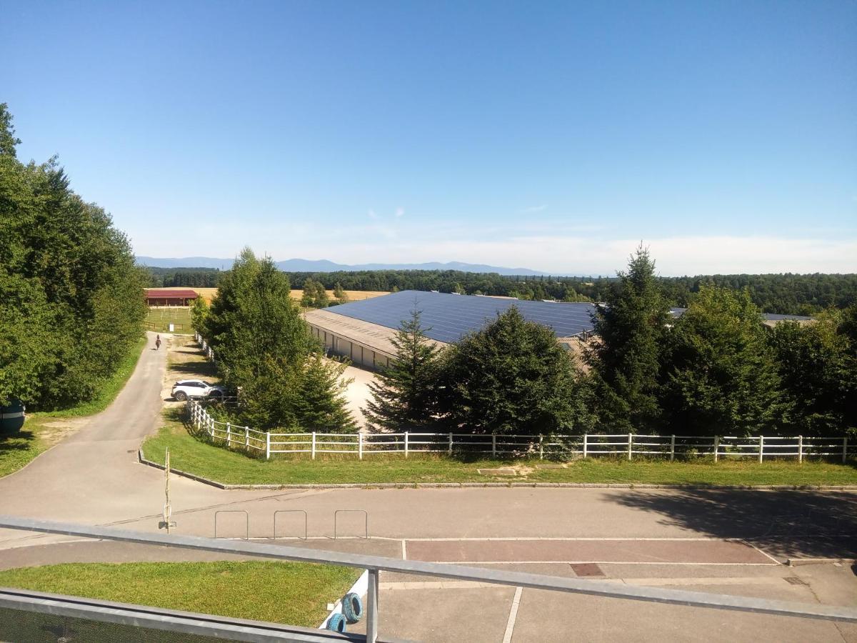 Aparthotel Le Repaire Du Golfeur De La Largue - Mooslargue Exterior foto